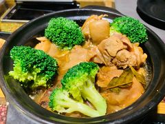 家味烧猪蹄-潮十三潮汕砂锅粥(高新四路大都荟店)