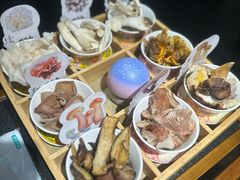 -菌自由丨野生菌火锅特色庭院餐厅(丽江古城店)