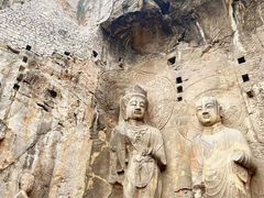 -龙门石窟