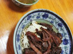 -旺泉餐饮店·清真牛肉面馆