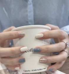 -桃色美甲沙龙