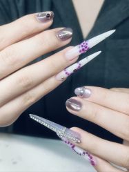 -集樂盒子美甲美睫