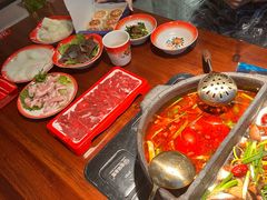 -夺欢喜贵州酸汤牛肉火锅(静安寺店)