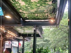 -玛格萝妮比萨屋(四平店)