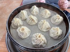 -清真老铁家灌汤包