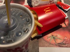 -麦当劳(杭州西湖银泰百货店)