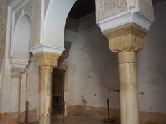 -阿里·本·优素福神学院