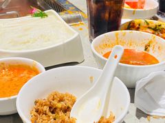 -海底捞火锅(珠影星光城夜宵主题店)