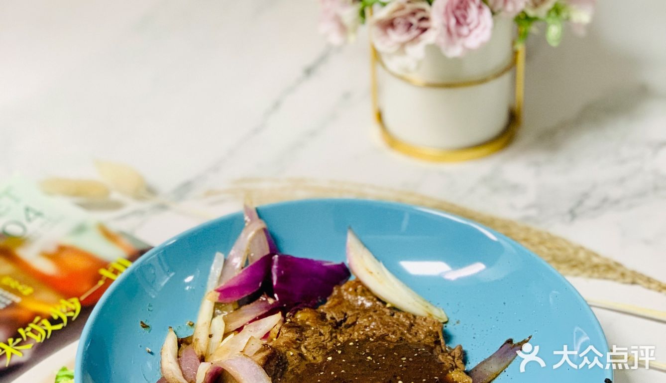 🎈美味在线—学着大厨煎黑椒牛排🥩