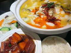 -小菜园新徽菜(青岛市南万象城店)