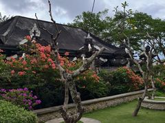 -乌鲁瓦图寺