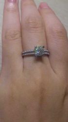 IMG_4568-威德钻石-克拉钻大本营(南京东路店)