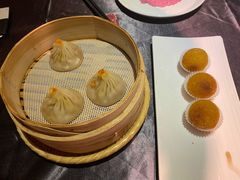 蟹肉鲜肉小笼-蟹榭·本帮江浙菜·蟹宴(五角场合生汇商场店)