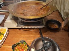-天成·潮州牛肉脆肉鱼生蚝自助火锅