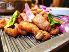 -老滇山寨•云南特色菜•地方菜•民族风情歌舞表演(金碧店)