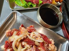 -围炉肉舍•炭烤活鳗•丹东海鲜烤肉(步行街店)