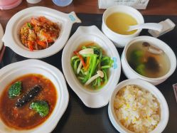 -美福月国际月子会所(银川店)