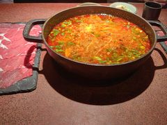 -旺福·贵州酸汤牛肉火锅(陆悦天地店)