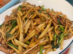 -钟记家菜(红专南路店)