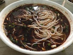 -龙树园麻辣米线
