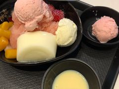 芋见草莓冰沙-鲜芋仙Meet Fresh(壹方城店)