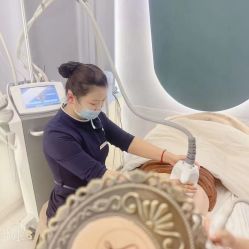 -Lily纤美·科技减脂中心