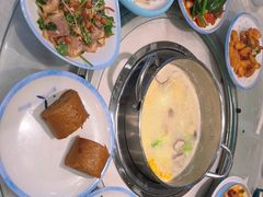 -粤顺渔坊·中山脆肉鲩火锅(清湖店)