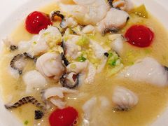 -维园悦谱·海派家常菜(乌鲁木齐南路店)