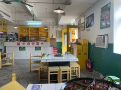 大堂-石灰市老火锅(北滨路店)