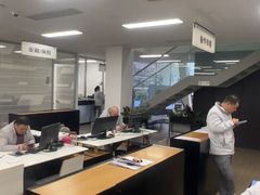 -上海永达奥诚奥迪4S店(申江路店)