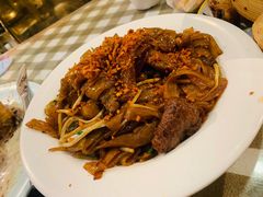 -新大咀港式茶餐厅(宝山万达店)