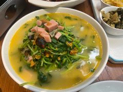 -金枝玉叶上海人家食府(三里河店)