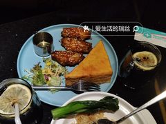 -K+全国连锁KTV(绿地缤纷天地店)