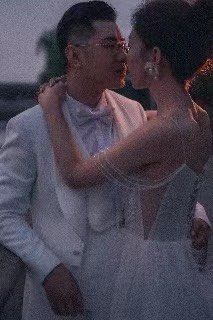 点击看大图 -爱完美婚纱摄影工作室(丈八北路店)