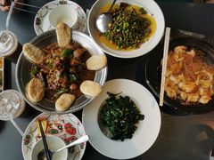 -江宴渔村·鱼鲜土菜(紫荆广场店)