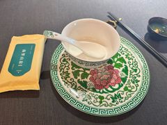 餐具摆设-南里山房(虹桥天地店)