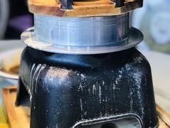 -魏铭鱼头捞饭(晋阳路店)