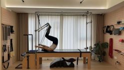 -康舒普拉提工作室control pilates