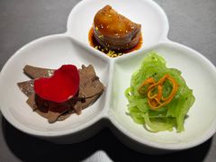 姑苏风雅三味碟-姑苏家宴·苏帮菜·松鼠桂鱼(苏州总店)