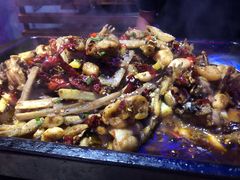 怪椒味牛蛙平锅-蘭奢雅集·江浙菜(青山江滩店)