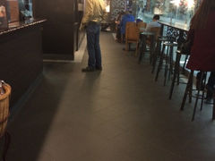 iphone_upload_pic-星巴克(浦东机场T2到达店)
