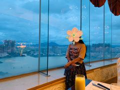 -荣誉国际酒店-云顶旋转餐厅