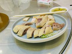 -渔意楼·驰名沙田乳鸽(五羊旗舰店)