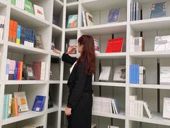 -二酉书店TOYOU BOOKS