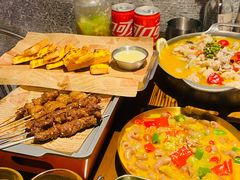 -神府路壹号·海鲜烧烤·砂锅粥·锅物(三坊七巷店)