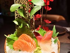 -蟹犇前•帝王蟹雪蟹(陆家嘴店)