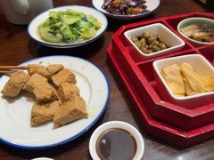 -咸亨酒店•非遗绍兴菜•中华老字号(堂吃餐厅)