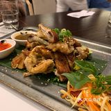 八点左右到店 人也不是很多 十几张桌子 环境也不错