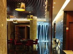 -粤尚腾香居中餐厅(首都机场希尔顿店)