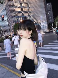 -东秀护肤造型